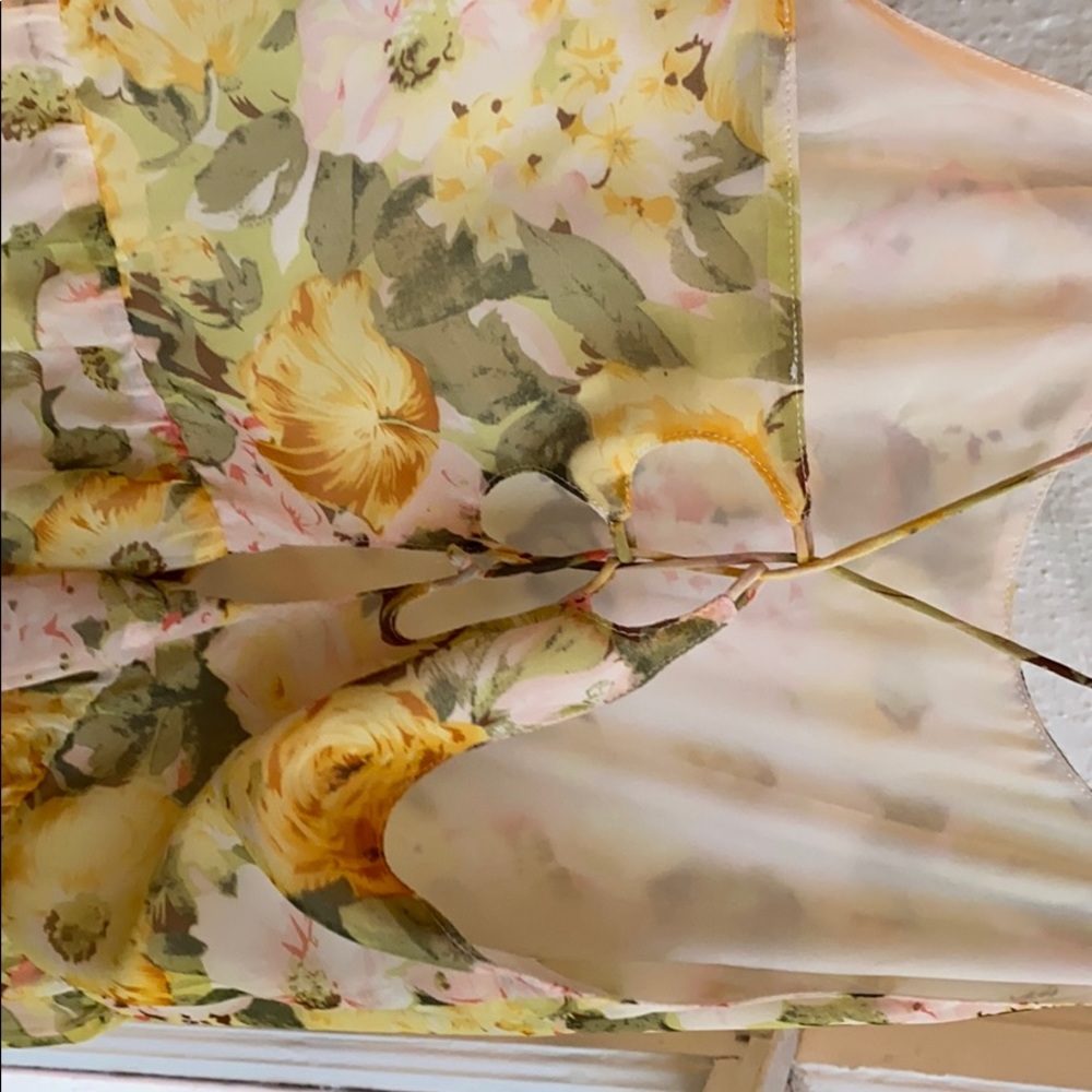 Romper - Picture 4 of 5